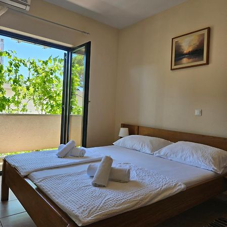 Apartment Lavanda Stari Grad Kültér fotó