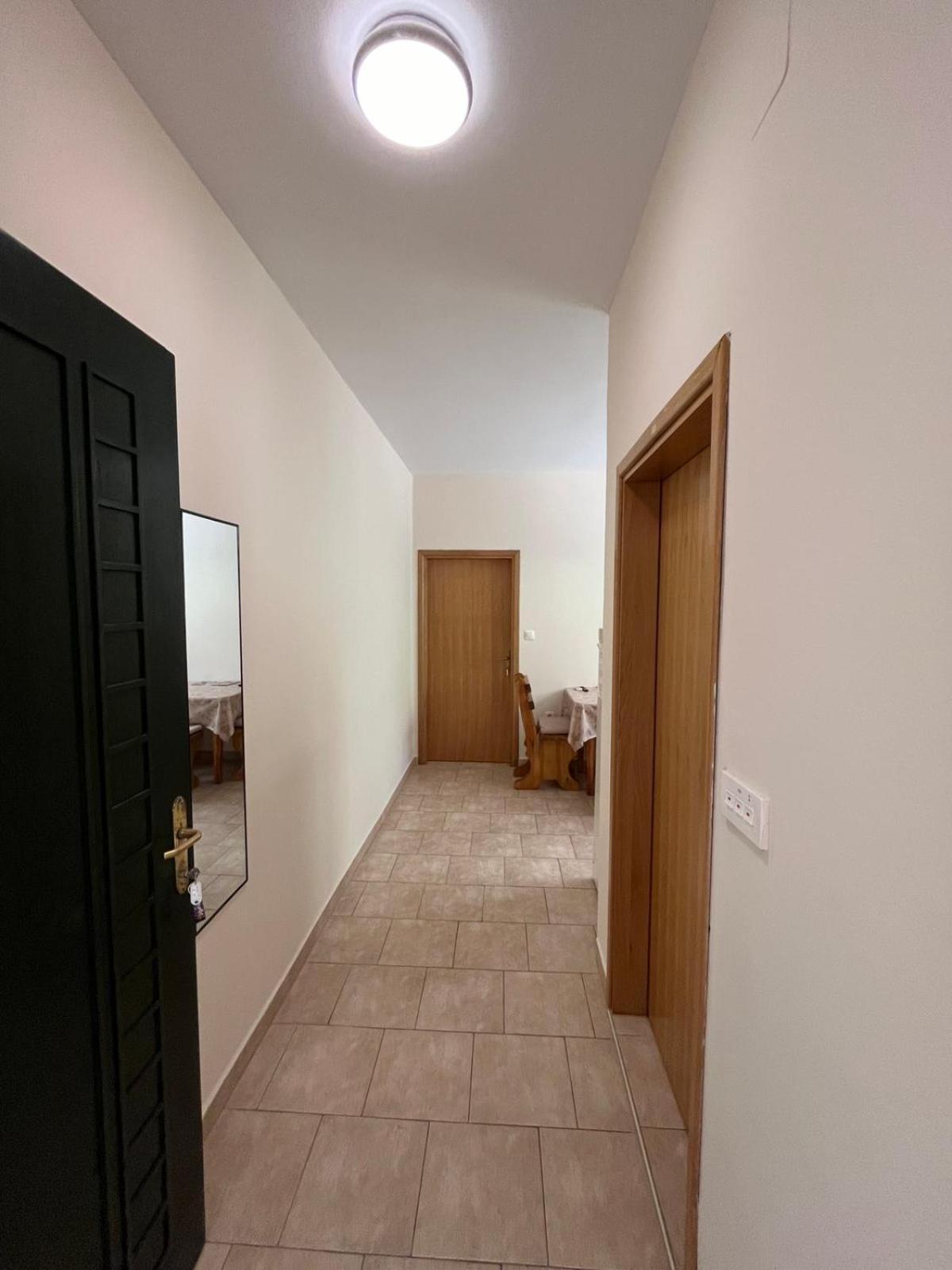 Apartment Lavanda Stari Grad Kültér fotó