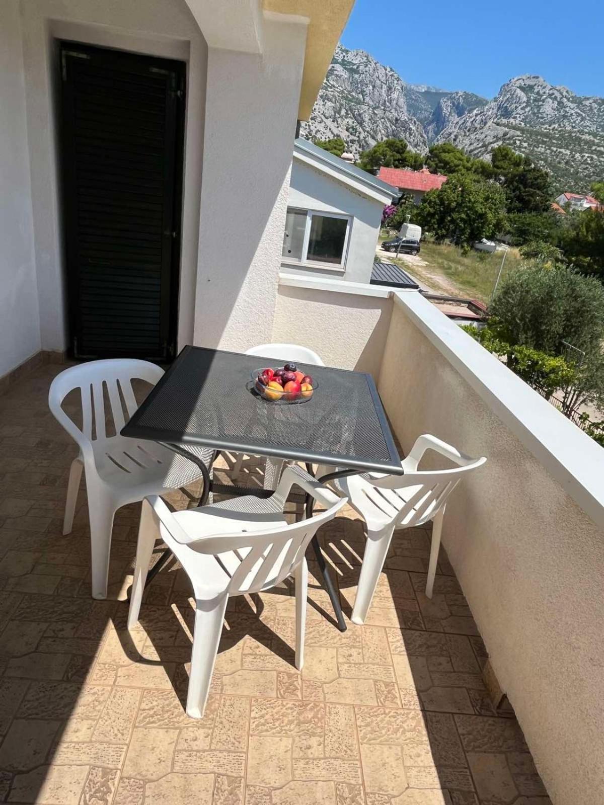 Apartment Lavanda Stari Grad Kültér fotó