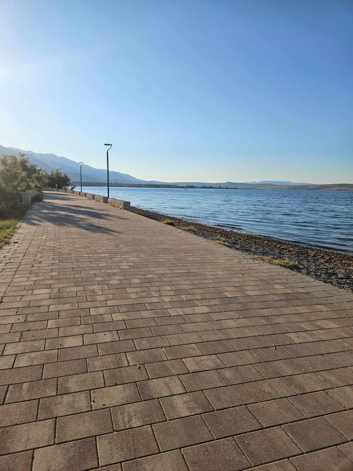 Apartment Lavanda Stari Grad Kültér fotó